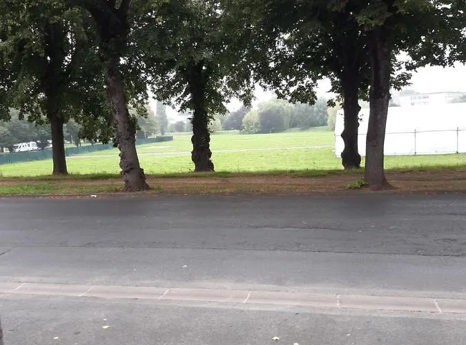 Apartment Maison Meuble 14m2 Independant *